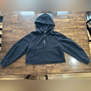 Lululemon Black Scuba